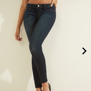 GUESS power skinny low jeans